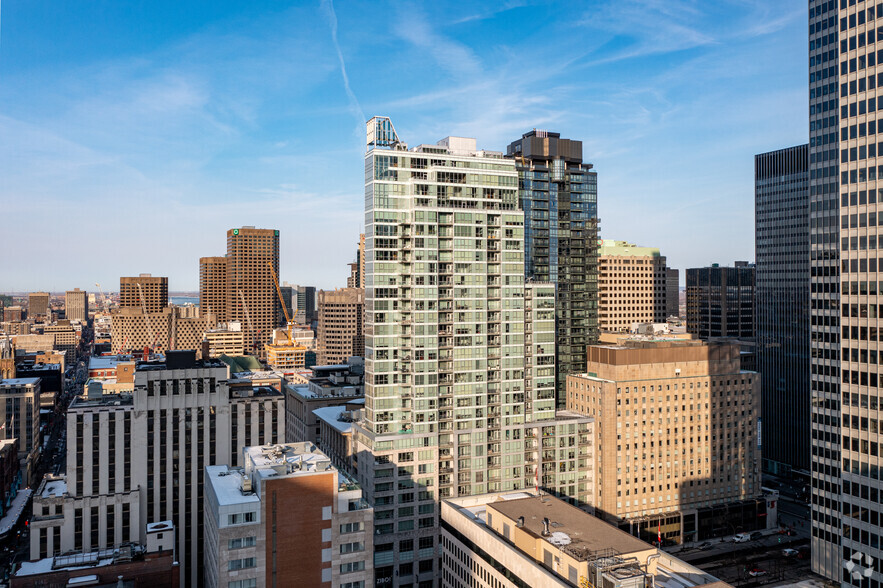 Primary Photo Of 1211 Boul Robert-Bourassa, Montréal Loft Creative Space For Sale