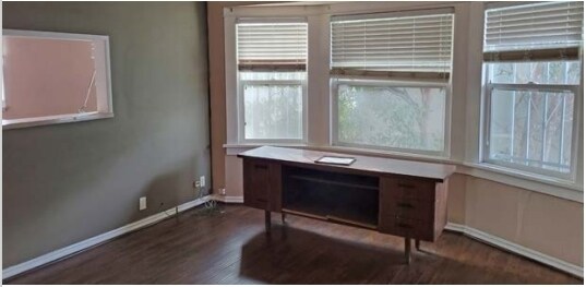 More Photos Of 5255 W Sunset Blvd, Los Angeles Medical For Lease