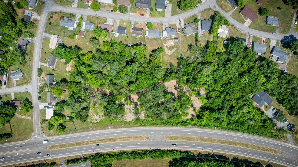 More Photos Of 2210 Oak Ridge Turnpike, Oak Ridge Land For Sale