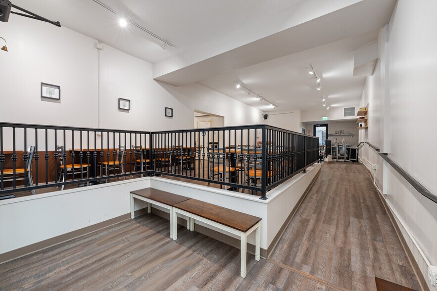 More Photos Of 701-721 8th Ave, San Diego Apartments For Lease