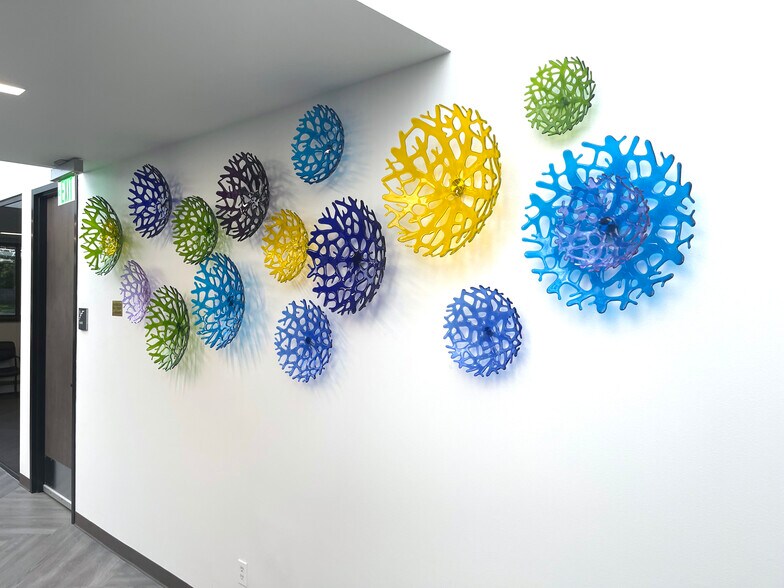 More Photos Of 1585 Woodlake Dr, Town And Country Medical For Lease