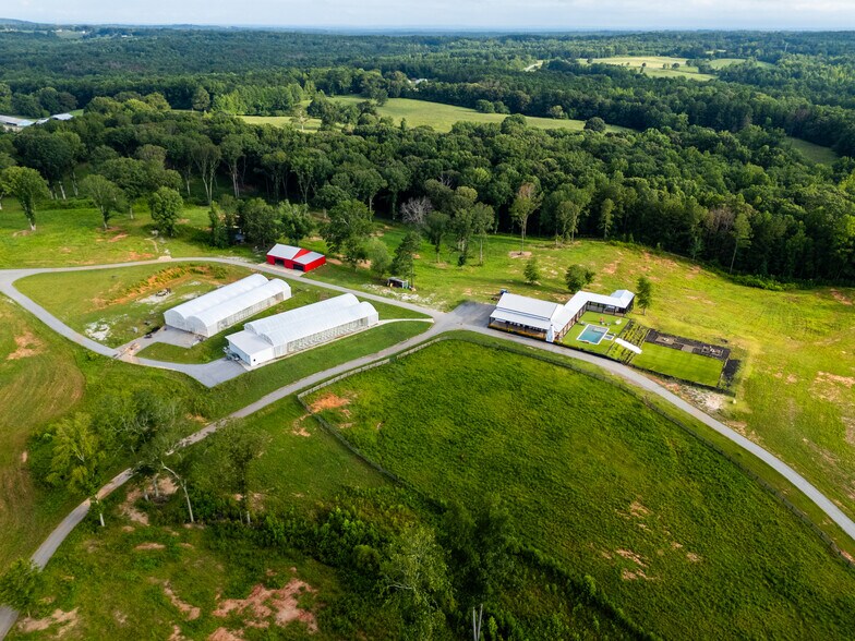 More Photos Of 2199 Roosterville Rd, Roopville Horse Stables For Sale