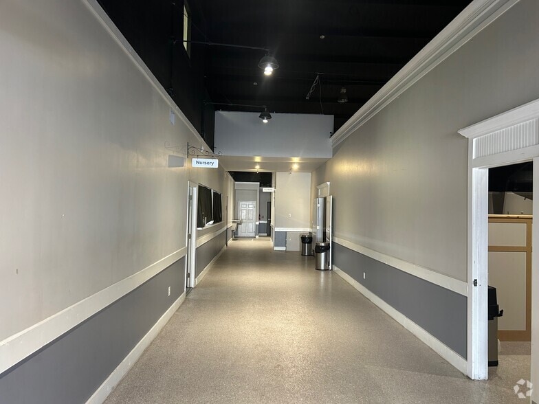 More Photos Of 15501 Ranch Road 620 N, Austin Flex For Lease