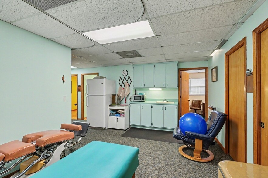 More Photos Of 1589 S Wickham Rd, West Melbourne Medical For Sale