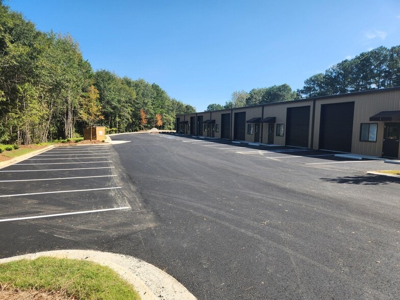 More Photos Of 3001 McCrary Ct, Evans Flex For Lease