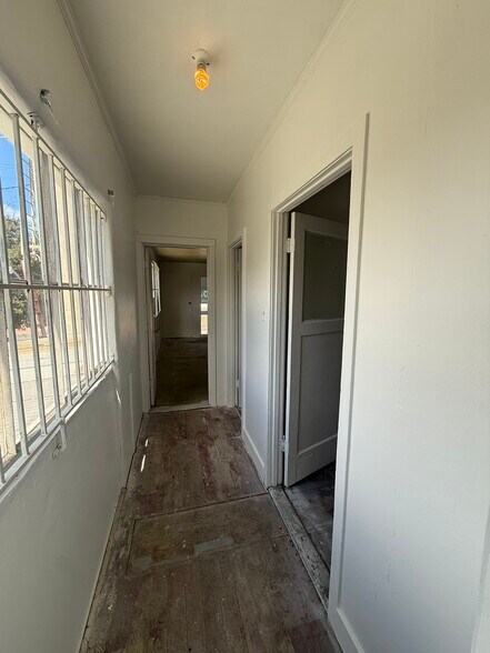 More Photos Of 616 S Amphlett Blvd, San Mateo Auto Repair For Sale