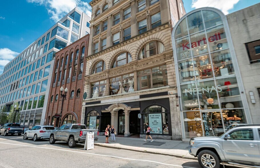More Photos Of 376 Boylston St, Boston Storefront Retail Office For Lease
