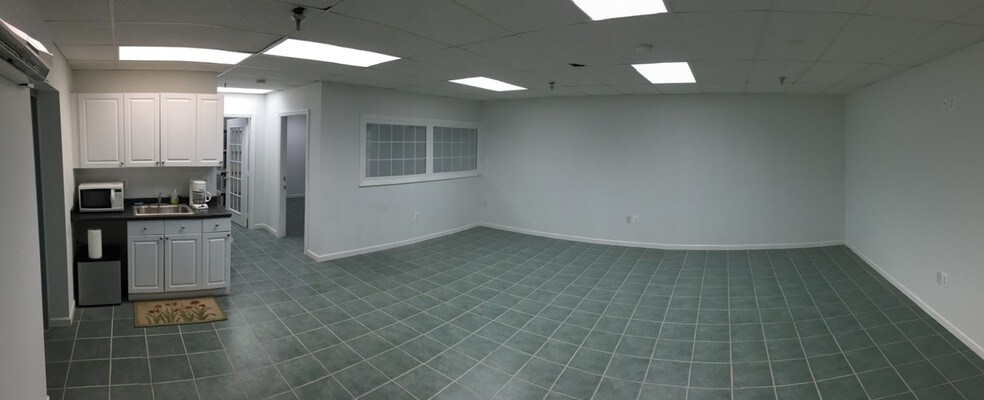 More Photos Of 4248-4250 Chain Bridge Rd, Fairfax Medical For Lease