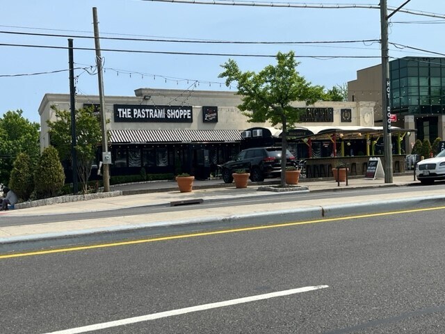 Primary Photo Of 4126 Hylan Blvd, Staten Island Storefront For Sale