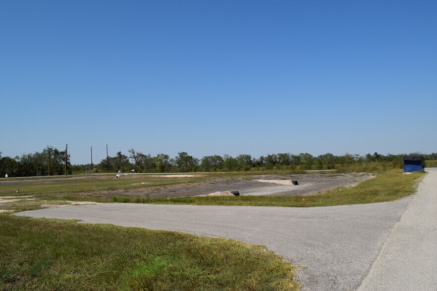 More Photos Of Lots 65 66 74 & 75 Wolfe Airpark, Manvel Land For Sale