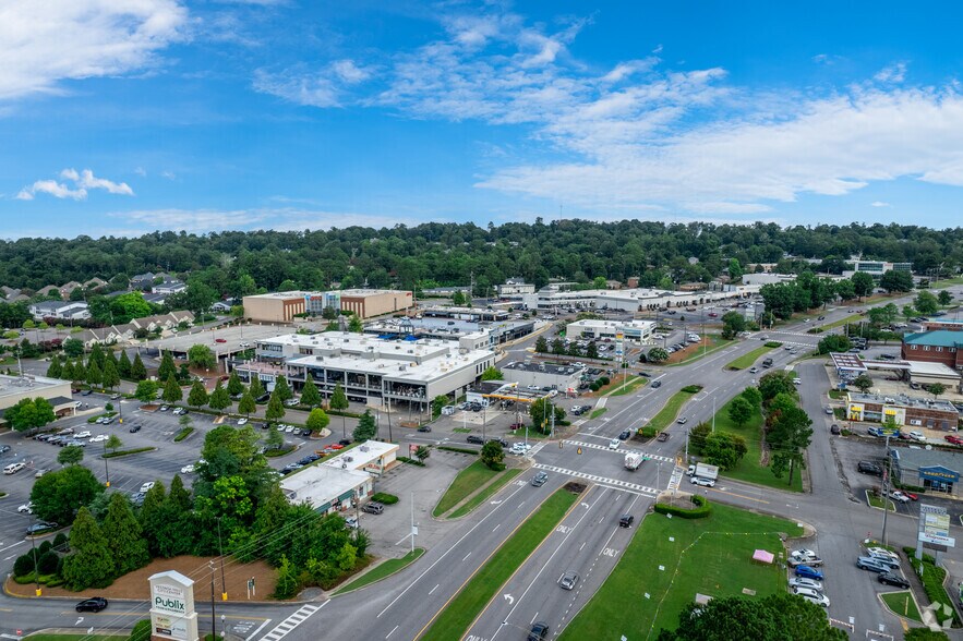More Photos Of 634-670 Montgomery Hwy, Vestavia Hills Unknown For Lease