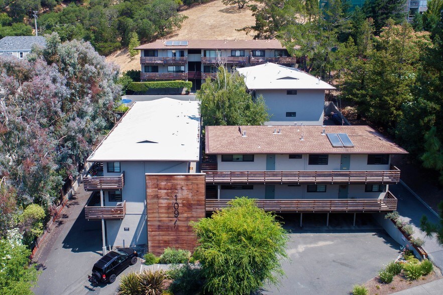 More Photos Of 109 Professional Center Pky, San Rafael Apartments For Sale