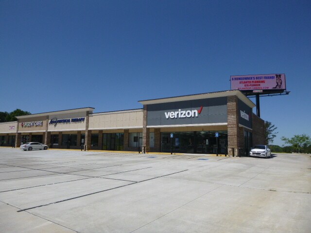 More Photos Of 500 Nathan Dean Blvd, Dallas Unknown For Lease