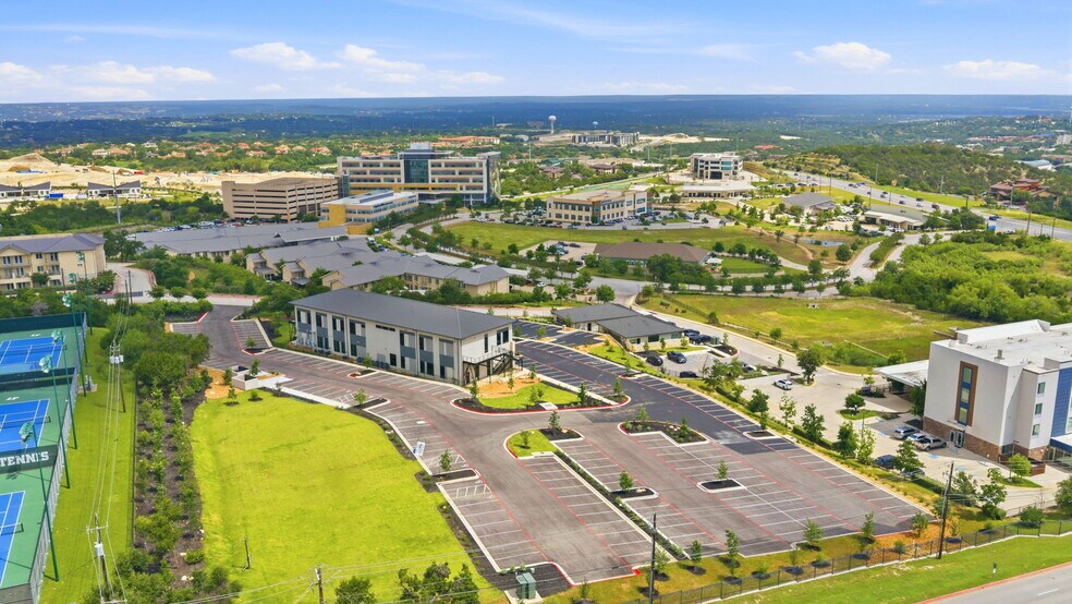More Photos Of 312 Medical Parkway Pkwy, Lakeway Medical For Sale
