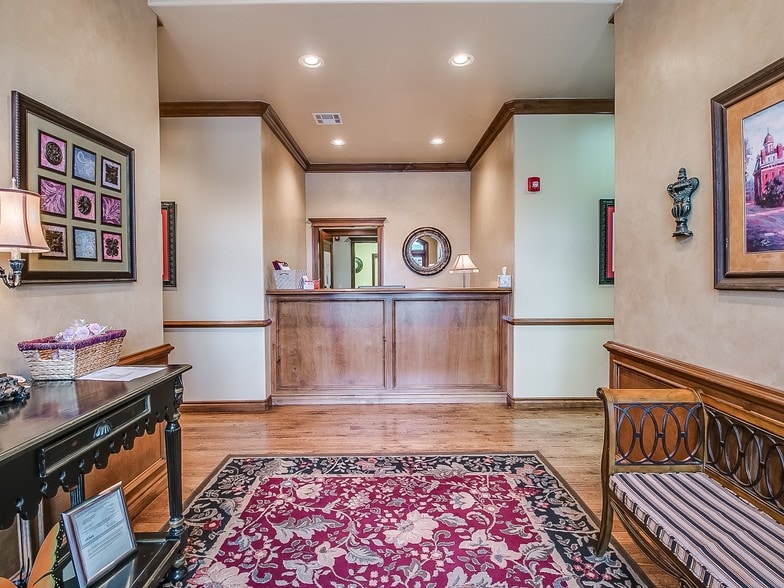 More Photos Of 1000 NW 139th Street Pky, Oklahoma City Office For Lease