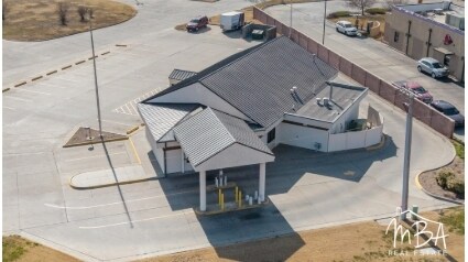 More Photos Of 2414 E Kansas Ave, Garden City Office For Sale