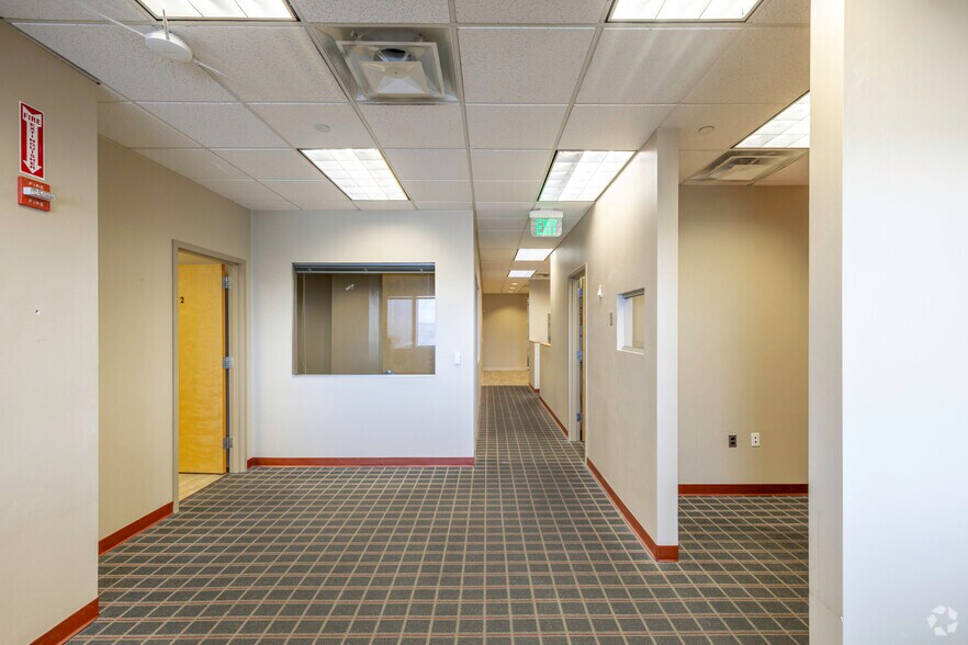 More Photos Of 777 Terrace Ave, Hasbrouck Heights Office For Lease