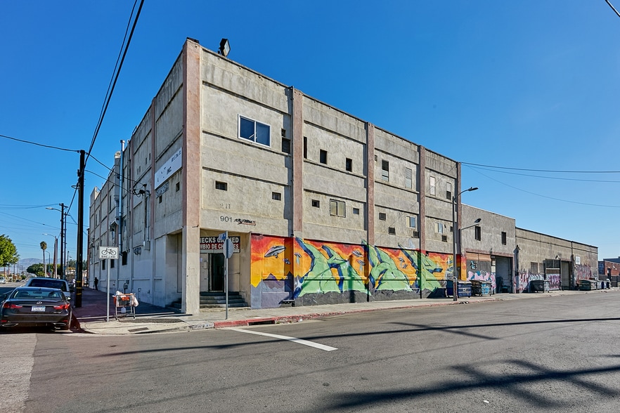 Primary Photo Of 901 E 31st St, Los Angeles Manufacturing For Lease