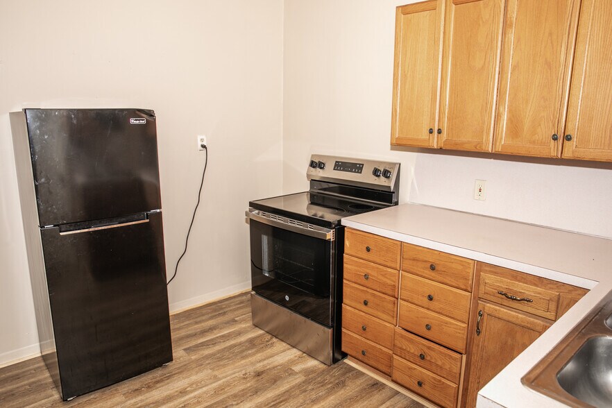 More Photos Of 515 Colorado, Burton Apartments For Sale