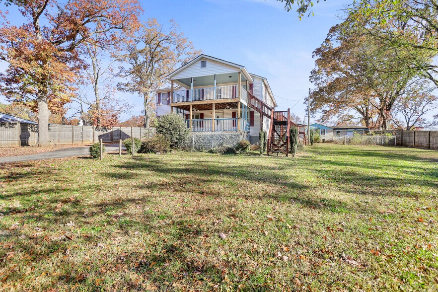 More Photos Of 1153 Highway 29 S, Newnan Service For Sale