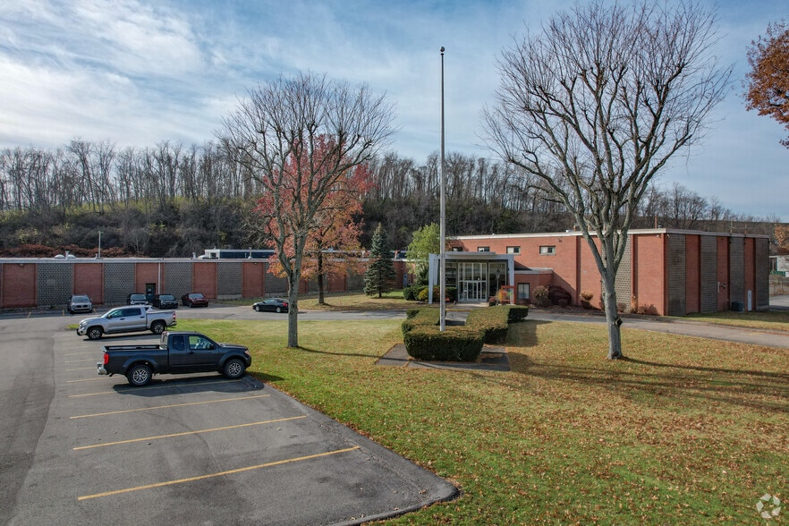 Primary Photo Of 946-950 Manifold Rd, Washington Industrial For Lease