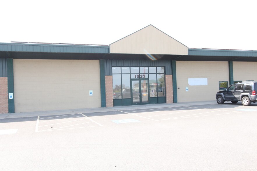 More Photos Of 1327-1331 Hwy 2 W, Kalispell Office For Lease