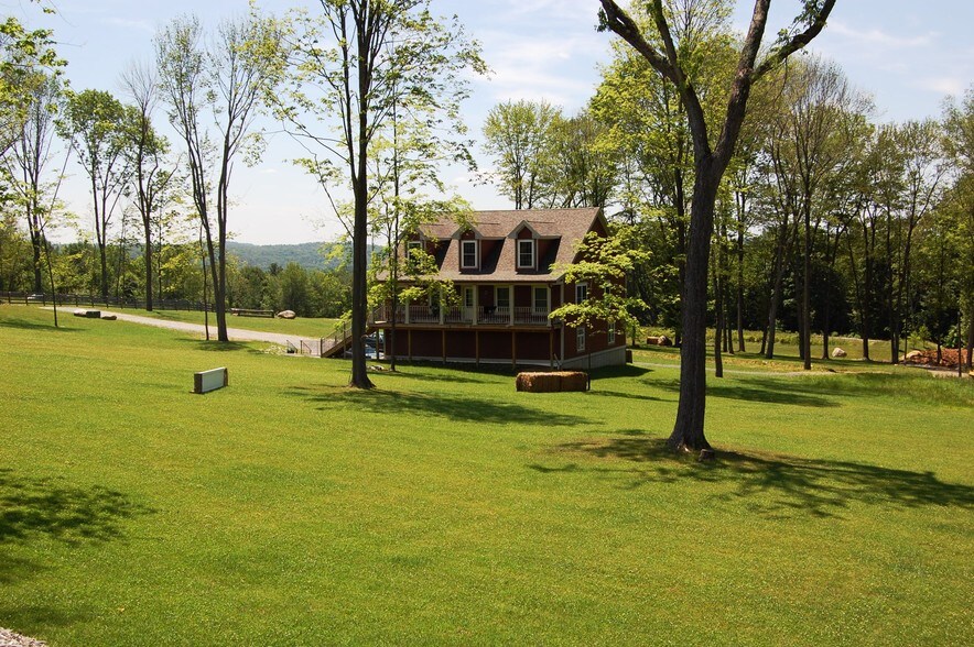 More Photos Of 199 Starr Ridge Rd, Brewster Village Horse Stables For Sale