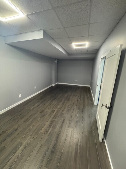 More Photos Of 9215 Flatlands Ave, Brooklyn General Retail For Lease