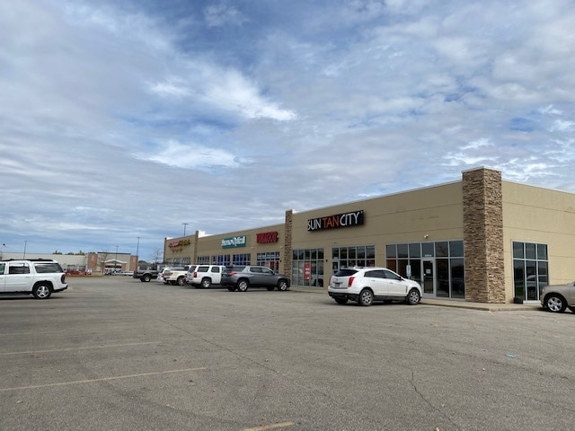 Primary Photo Of 1004 18th Ave NW, Austin Storefront For Lease