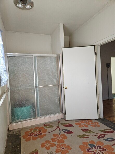 More Photos Of 1431 W Thatcher Blvd, Safford General Retail For Sale