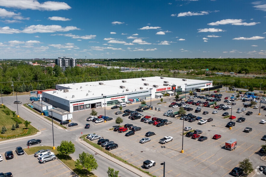 More Photos Of 5205 Boul Robert-Bourassa, Laval Unknown For Lease