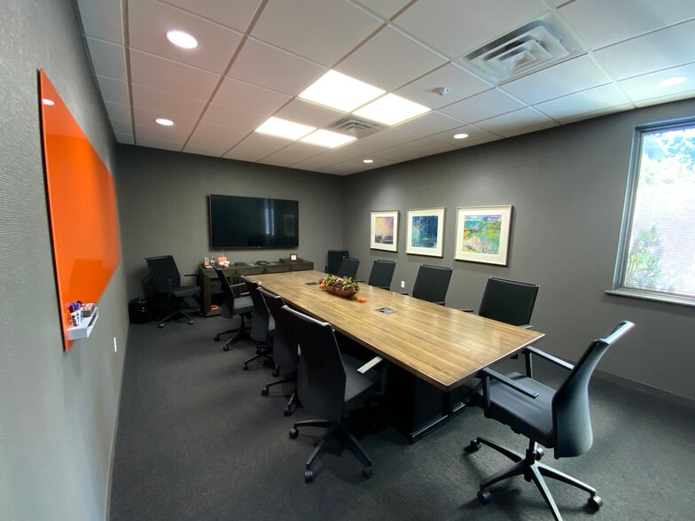 More Photos Of 3436-3500 Granite Cir, Toledo Medical For Lease