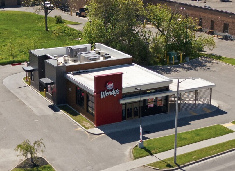 More Photos Of 350 N Front St, Belleville General Retail For Sale