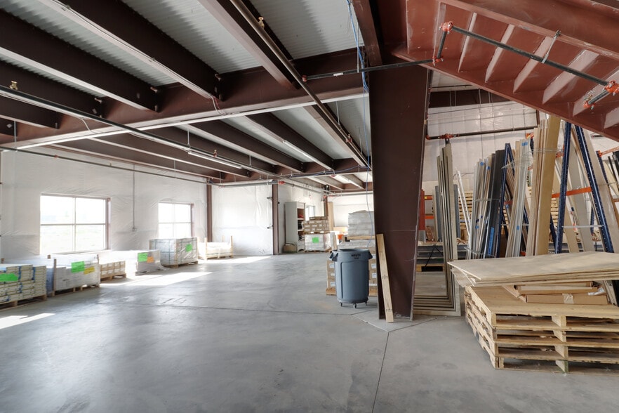 More Photos Of 6987 Rickenbacker Rd, Loveland Warehouse For Sale