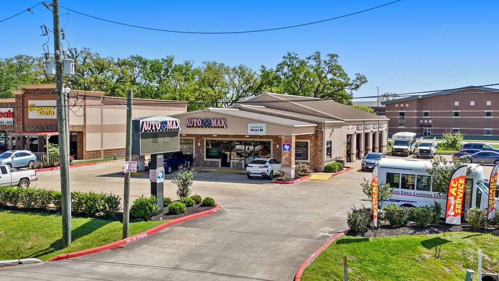 More Photos Of 6615 FM 1464 Rd, Richmond Auto Repair For Sale