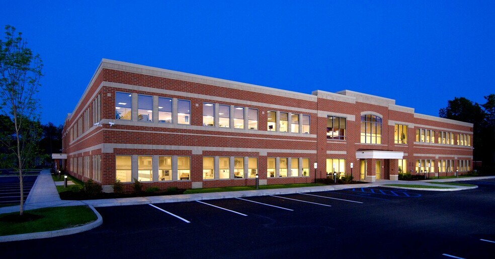 More Photos Of 40 Media Dr, Queensbury Office For Lease