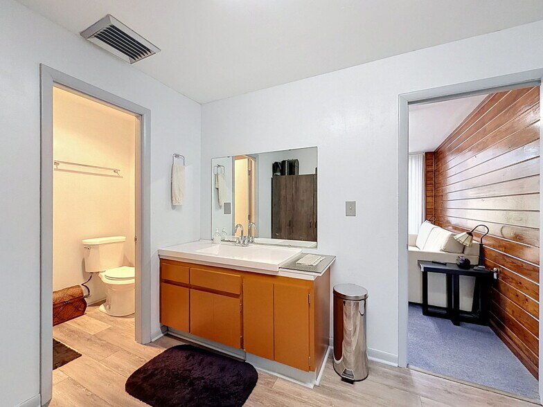 More Photos Of 5321 Grand Blvd, New Port Richey Medical For Sale