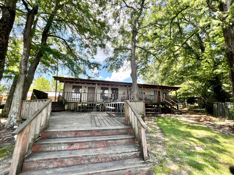 More Photos Of 1424 Fisherman Dr, Ferriday Hotel For Sale