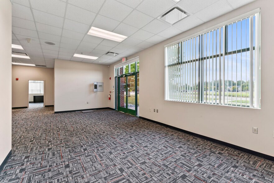 More Photos Of 1443 Granger Dr, Davison Medical For Lease