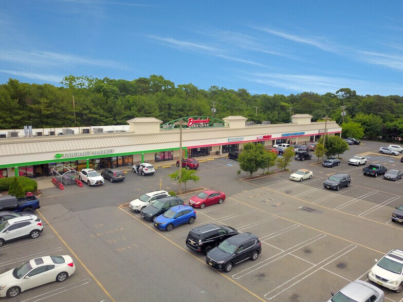 More Photos Of 515 Brick Blvd, Brick Storefront For Lease