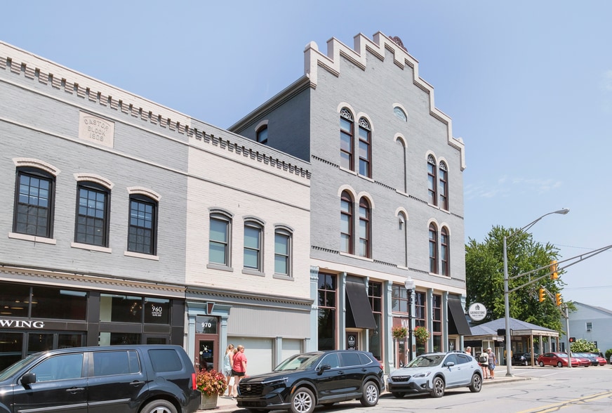 More Photos Of 970-984 Logan St, Noblesville Loft Creative Space For Lease