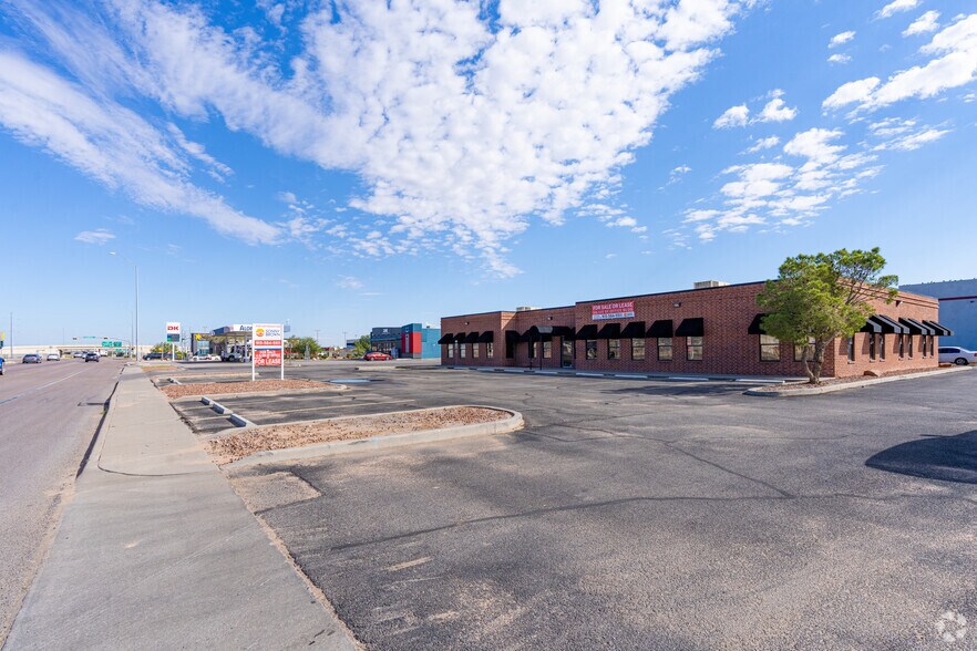 More Photos Of 7108 Airport Rd, El Paso Office For Sale