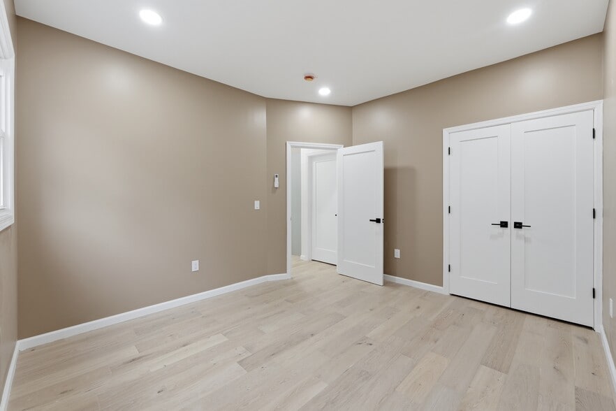 More Photos Of 82 Grove St, Montclair Apartments For Sale