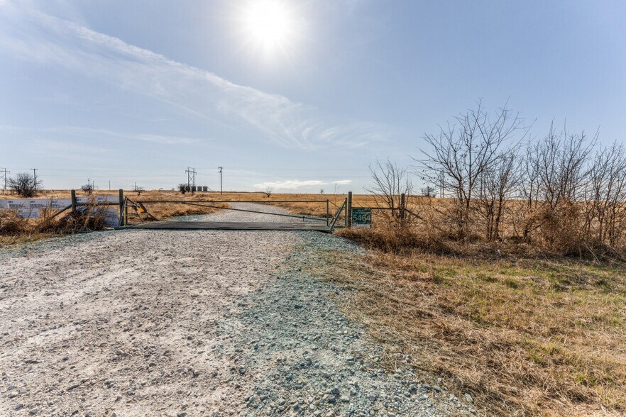 Primary Photo Of TBD Hwy 287, Rhome Land For Sale