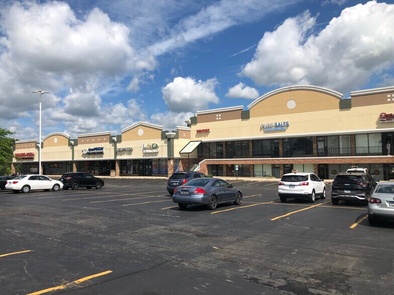 Primary Photo Of 1710-1770 Wise Rd, Schaumburg Storefront For Lease