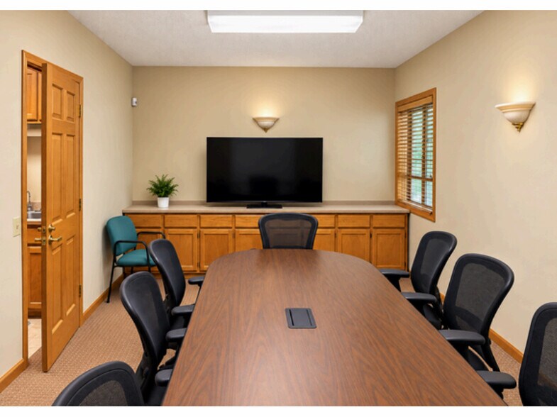 More Photos Of 8957-8961 Aztec Dr, Eden Prairie Office For Sale