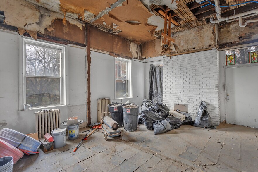 More Photos Of 5433 Broad St, Pittsburgh Assisted Living For Sale