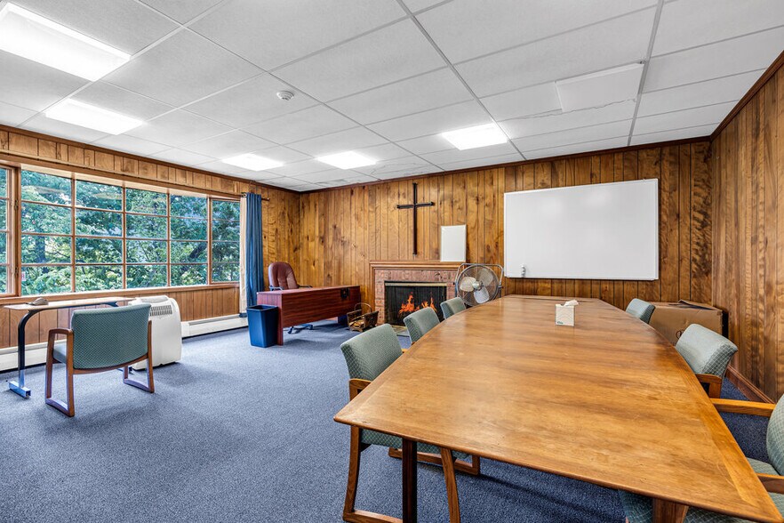 More Photos Of 62 Hance Ave, Tinton Falls Schools For Lease