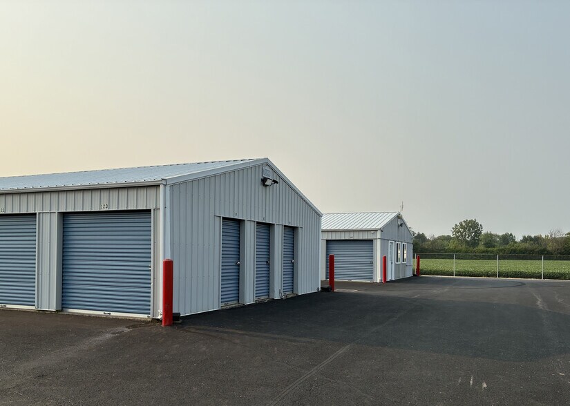 More Photos Of 1648 Old State Route 38, Washington Court House Self Storage For Sale