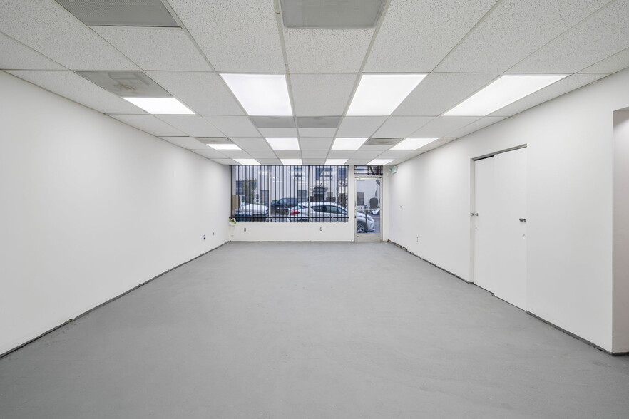 More Photos Of 6181-6185 Mission St, Daly City Storefront Retail Residential For Lease